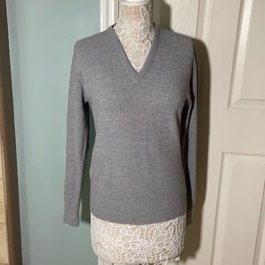 Vintage Christian Dior v-neck 100% Orlon acrylic Sweater